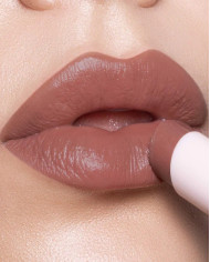 ASTRA PURE BEAUTY LIPSTICK 0002  BAMBOO